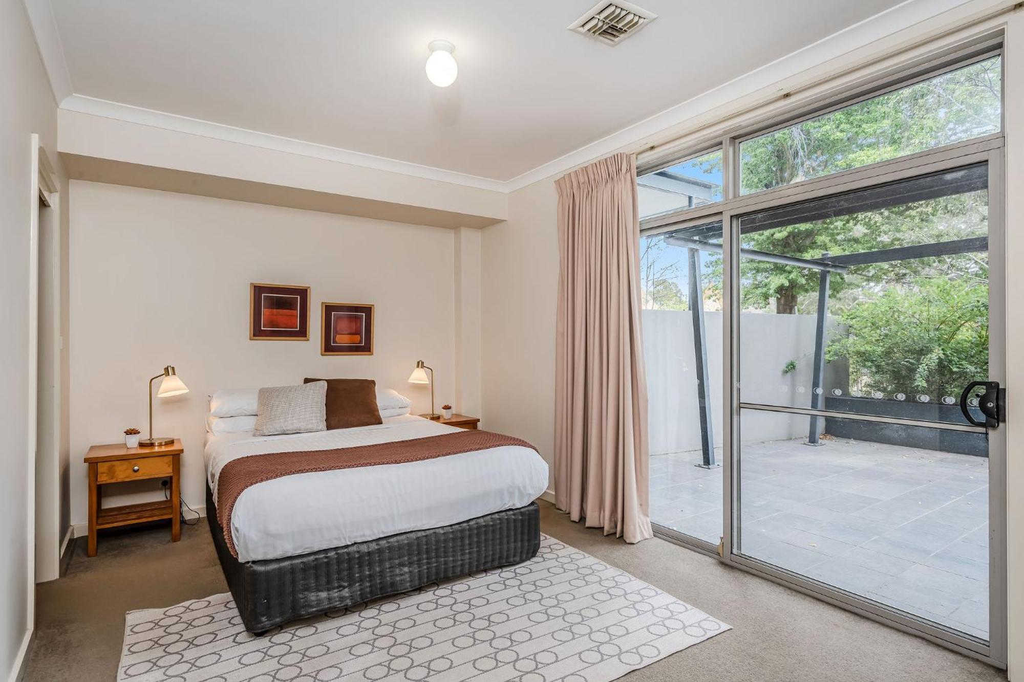 Citystyle Apartments Canberra Luaran gambar