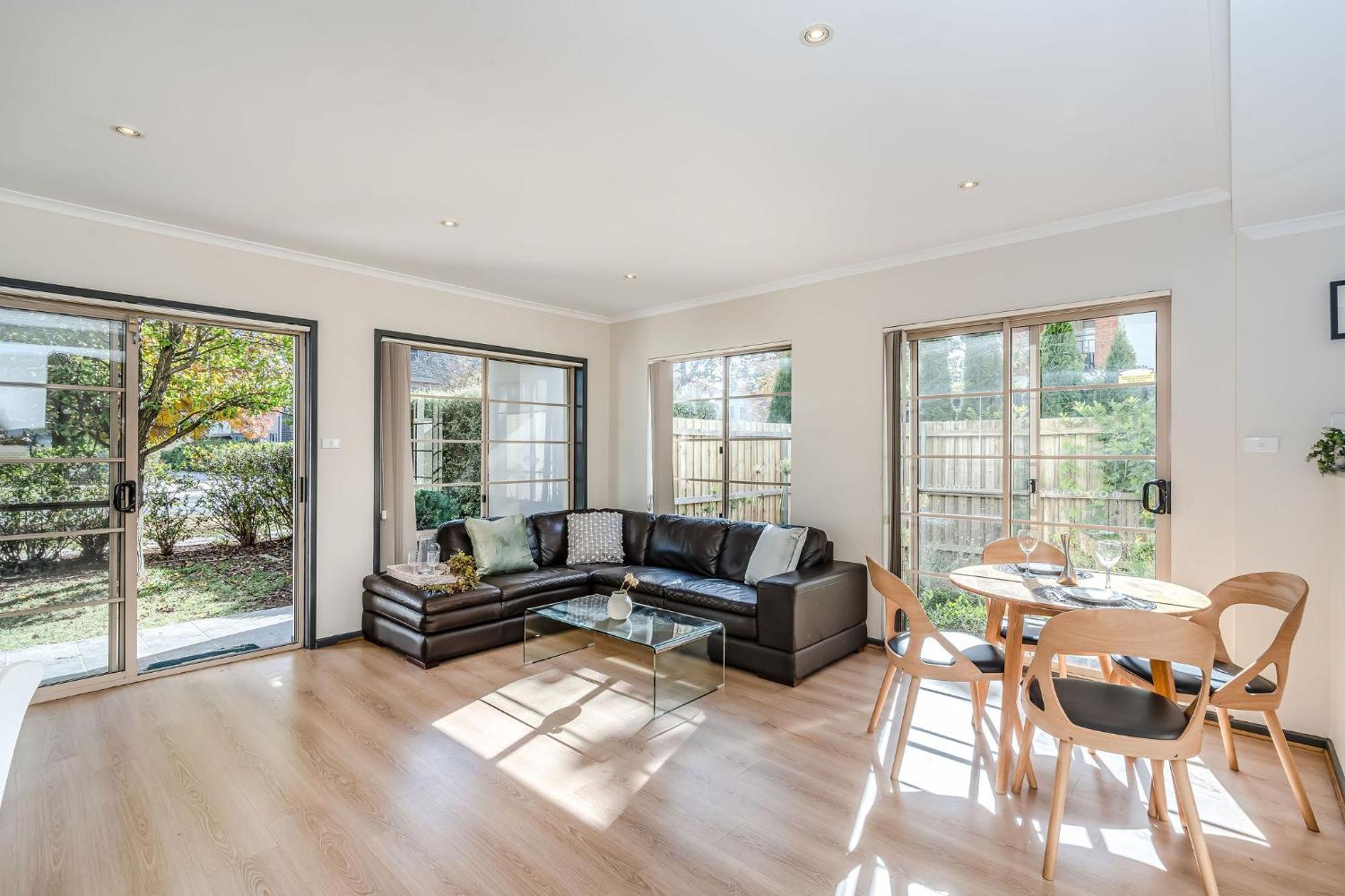 Citystyle Apartments Canberra Luaran gambar